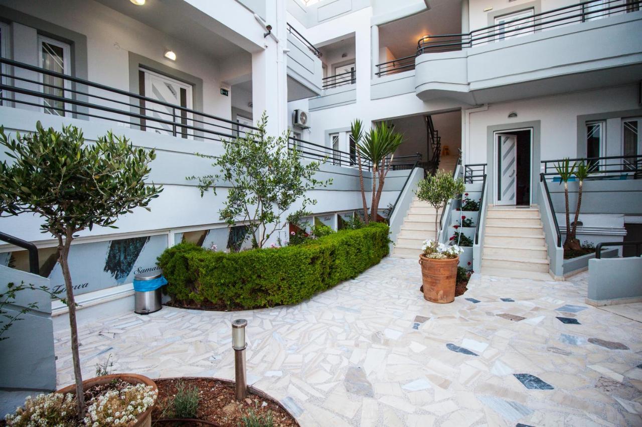 Elia Stalos Apartments Bagian luar foto