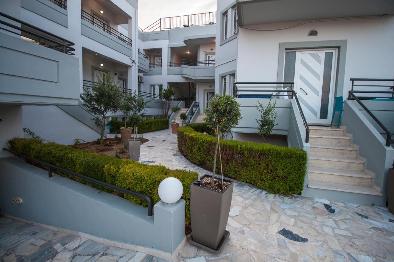 Elia Stalos Apartments Bagian luar foto